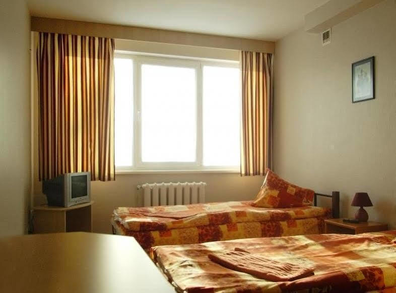 Hostel Brize Liepāja Exteriör bild